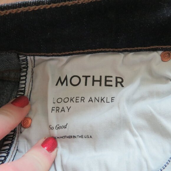 MOTHER Looker Ankle Fray Jeans in So Good - Size 26 - Picture 15 of 15